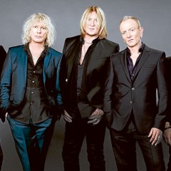 Def Leppard shake off the haters
