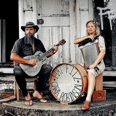 Hat Fitz & Cara Robinson – up close & unplugged